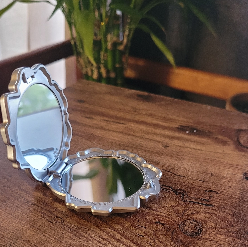 💚10 Ads/$10 - new mirror